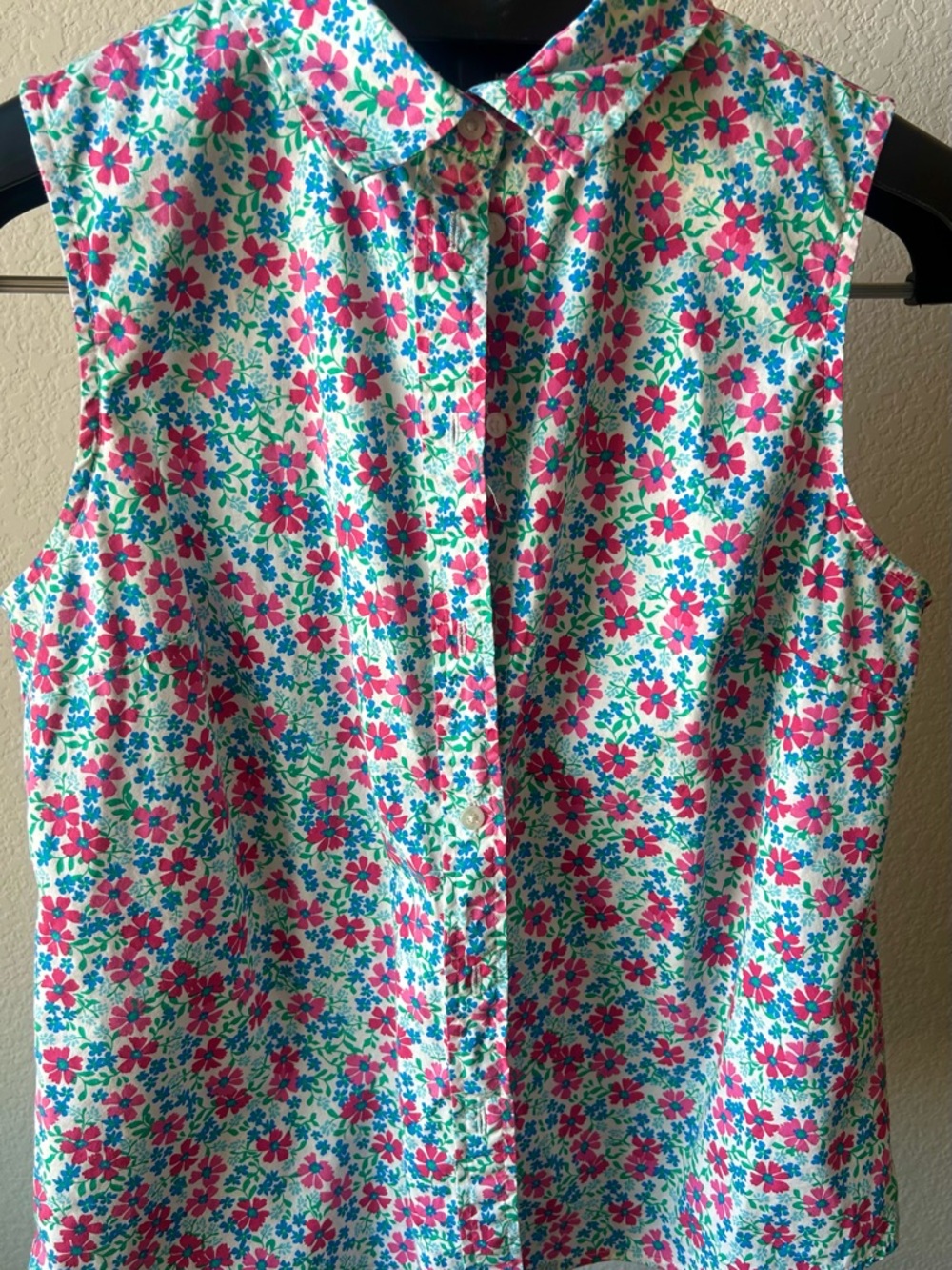 J. Crew Sleeveless Button-Down Top in Pink, Blue & White Floral